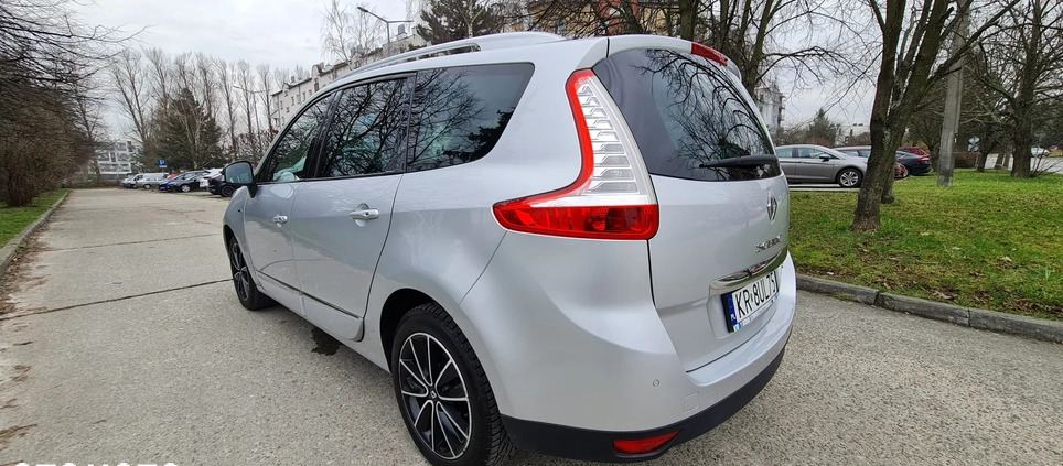 Renault Grand Scenic cena 30200 przebieg: 225507, rok produkcji 2013 z Kraków małe 277